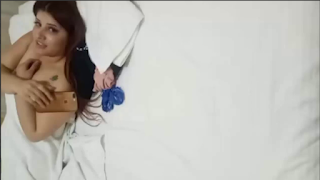 Elif Ve Kankası Milf Sibel Tek Erkek İle Beraber